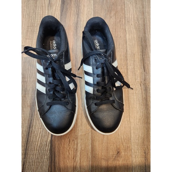 adidas Shoes - adidas cf advantage tennis shoe size 8